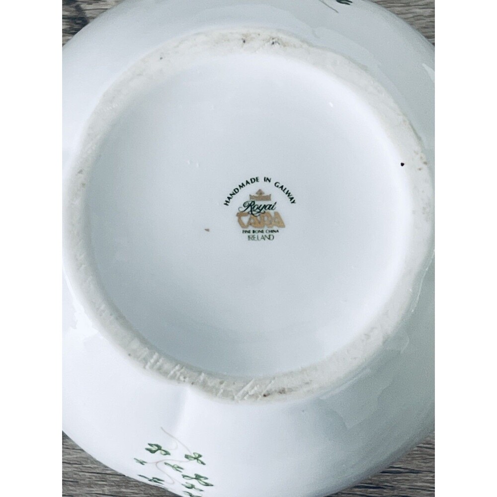 Royal Tara Shamrock Clover Vase Handmade Irish Galway Ireland Fine Bone China - Picture 7 of 9